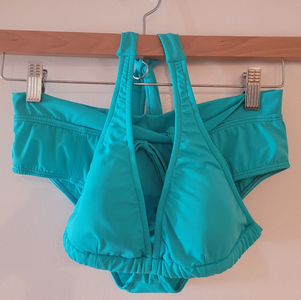 Bikini Bathing Suit (Top+Bottom) Made in HAWAII (EUC/worn ONCE)